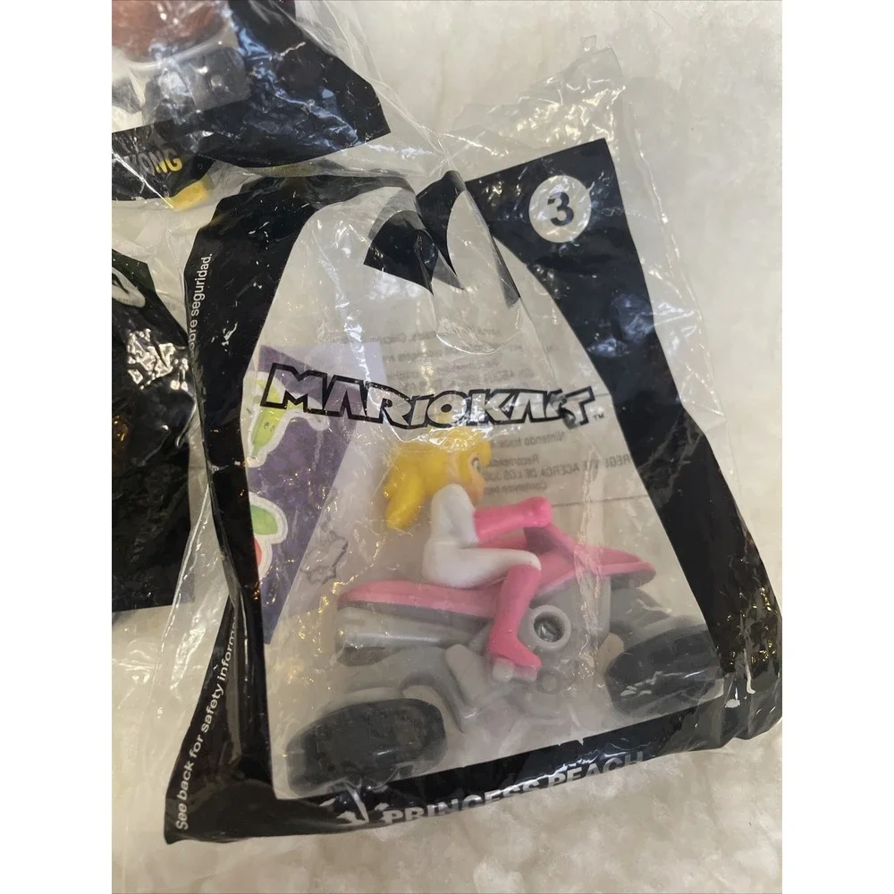 McDonalds Mario Kart Mini Figure Lot Of 3 Donkey Kong Yoshi Princess Peach New